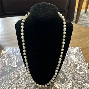 Elegant Pearl Necklace
